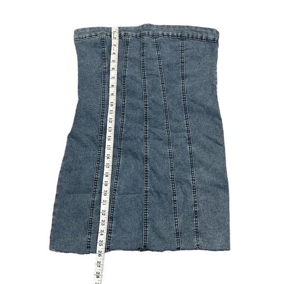 Light Wash Sleeveless Denim Dress with Raw Hem - Picture 4 of 10